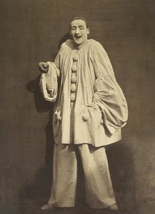 Pierrot Lachend (französischer Mime Charles Deburau), Foto von Gaspard-Felix Tournachon alias Nadar, ca. 1855 von Nadar