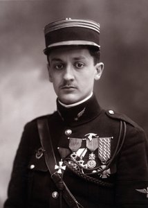 Porträt von Georges Guynemer (1894-1917), französischer Kriegspilot, der im Ersten Weltkrieg 1914-1918 starb von Nadar