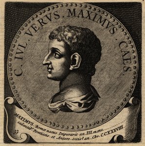 Porträt des römischen Kaisers Gaius Iulius Verus Maximus von Netherlandish School