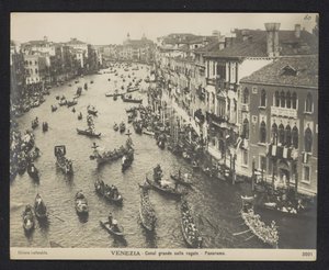 Gondeln auf dem Canal Grande in Venedig von Neue Photographische Gesellschaft