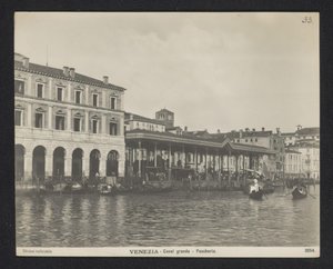 Überdachter Fischmarkt in Venedig von Neue Photographische Gesellschaft