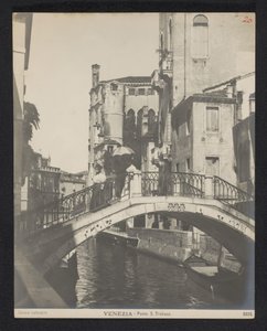 Ponte San Trovaso in Venedig von Neue Photographische Gesellschaft