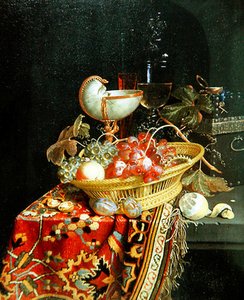 Ein Stillleben mit Früchten in einem Korb und einem Nautilus-Pokal von Nicolaes Van Gelder