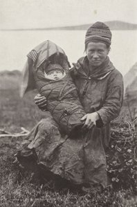 Lappenmutter und Baby von Norwegian Photographer