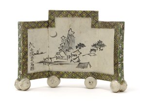Kenzan-Stil-Schreibtischschirm mit Berglandschaft, Tuschstein-Schirm (kenbyo), spätes 19. Jahrhundert von Ogata (style of) Kenzan