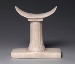 Kopfstütze von Irut, 5. oder 6. Dynastie, um 2454-2140 v. Chr. von Old Kingdom Egyptian