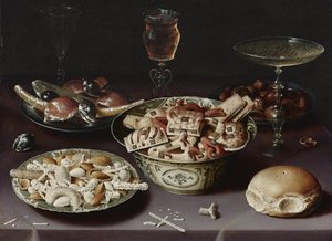 Stillleben mit Süßigkeiten, Kastanien und einem Brötchen von Osias the Elder Beert