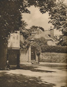 Sonnenlicht und Schatten auf einer kurvenreichen Straße in Highgate, ca. 1935 von Paterson