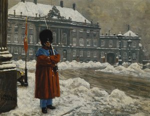 Ein königlicher Leibwächter im Dienst vor dem Königspalast Amalienborg, Kopenhagen
