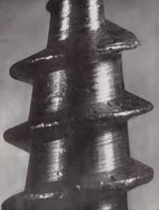 Gewinde einer kleinen Schraube von Paul Henning