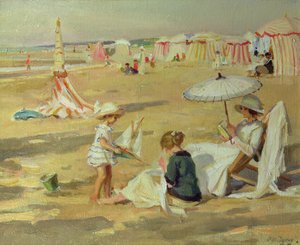 Mutter mit ihren Kindern am Strand