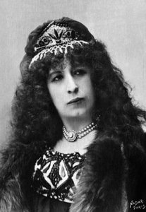 Aimee Tessandier, französische Schauspielerin und Sängerin, fotografiert von Paul Nadar zwischen 1890 und 1905, aus der Sammlung Felix Potin, 500 zeitgenössische Berühmtheiten von Paul Nadar