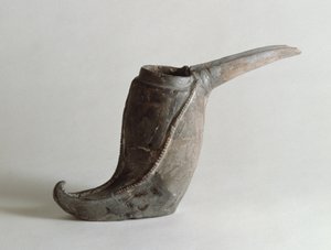 Gefäß in Form eines Stiefels, aus Kaluraz, Gilan, Iran, ca. 1. Jahrtausend v. Chr.