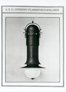 AEG Intensive Flammenbogenlampe von Peter Behrens