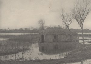 Ein Schilfbootshaus