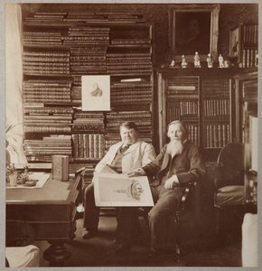 Pjotr Alexandrowitsch Jefremow und Alexej Petrowitsch Bakhruschin, 1896-1900 von Photo studio of Mikhail Volkov