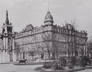 Windsor Hotel und Sir John A. Macdonald Denkmal, Montreal von Photographer Canadian