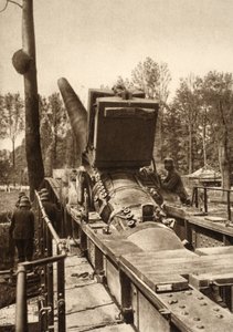 Schnellladende schienengebundene Kanone