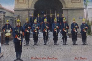 Deutsche Soldaten beim Wachdienst