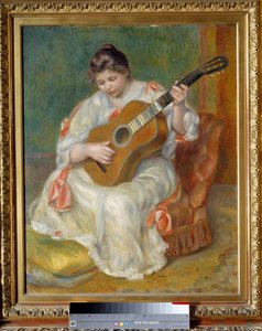 Frau spielt Gitarre