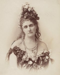Gräfin de Castiglione, 1895 von Pierre Louis Pierson