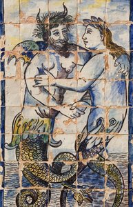 Azulejos-Fliesen in den Palastgärten, die Meereskreaturen darstellen (Keramik)
