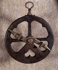 Messinstrument: Portugiesisches nautisches Astrolabium aus dem 16. Jahrhundert