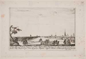 Frederik V inspiziert die Regimenter vor dem Westtor in Odense von Poul Isac Grønvold