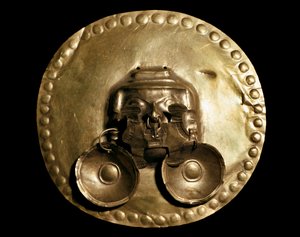 Präkolumbianische Zivilisation Calima: Goldener Pektorale. 7.-15. Jahrhundert Bogota, Museo de Oro Kolumbien