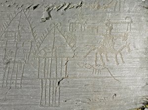 Prähistorie, Camunni-Zivilisation, Felskunst: Grabstein mit Szenen des Alltagslebens