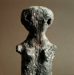 Prähistorisch: Weibliches Terrakotta-Idol aus der Nekropole von Arene Candide (Finale Ligurien), Ligurien. Mittleres Neolithikum, Steinzeit. Genua, Museo di Archeologia Ligure von Prehistoric Prehistoric
