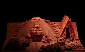 Prähistorie: Rekonstruktion einer Eisenzeit-Schmiede. Saint Germain en Laye, Museum der Antiken von Prehistoric Prehistoric
