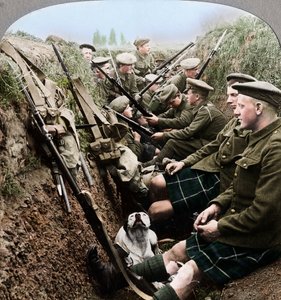 Ein Abschnitt der Seaforth Highlanders gönnt sich eine Pause, Erster Weltkrieg