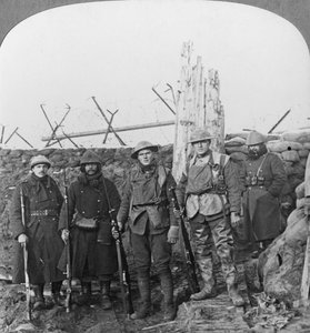 Lewis-Maschinengewehrschützen, Hollebeke, Belgien, Erster Weltkrieg, um 1914-1918 von Realistic Travels Publishers