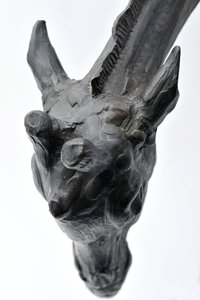 Große Giraffe mit gesenktem Kopf, modelliert 1909-10, gegossen vor 1913