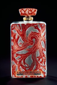 Glasflakon für das Parfüm Roter Koralle (Le Corail Rouge) von Forvil von Rene Jules Lalique