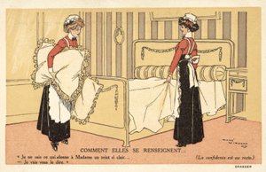 Zwei Dienstmädchen wechseln Bettwäsche von Rene Vincent