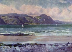 Ferner Blick auf Penmaenmawr, frühes Morgenlicht