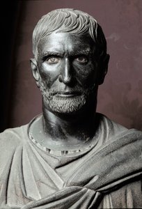 Büste von Brutus (Bruto Capitolino) - Bronzeskulptur, 300 v. Chr., Dim. 79 cm - Rom, Musei Capitolini, Palazzo dei Conservatori, Sala dei Trionfi - Büste von Lucius Junius Brutus, bekannt als Kapitolinischer Brutus - Bronzeskulptur
