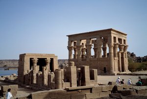 Ägyptische Antiquität: Kiosk von Marcus Ulpius Trajanus (Trajan) römischer Kaiser. 2. Jahrhundert. Assuan, Philae. Ägypten
