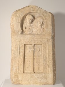 Grabstele des Priesters Dionysios und seiner Frau Tertia, ca. 240-260 von Roman