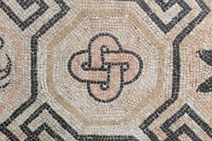 Geometrisches Muster aus der Via San Rocchino Domus, 2. Jahrhundert n. Chr.