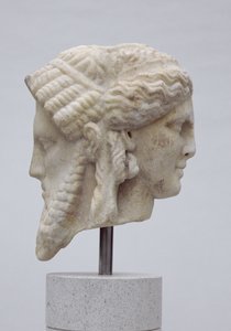 Januskopf, wahrscheinlich von Dionysos und Apollo, ca. 30-50 n. Chr.