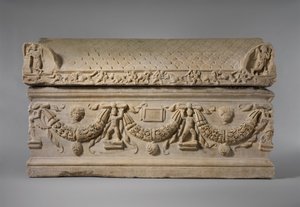 Marmorsarkophag mit Girlanden, ca. 200-225 n. Chr. von Roman
