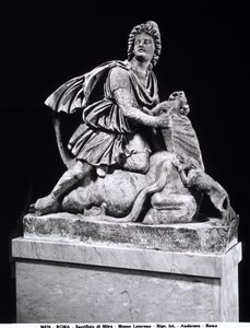 Mithras tötet einen Stier (Marmor) von Roman