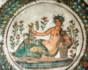 Mosaikarbeit, die die Sommergöttin (oder Ceres, die Göttin der wachsenden Pflanzen) darstellt, 3. Jahrhundert v. Chr.