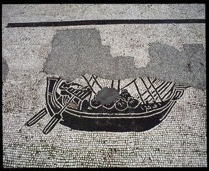 Römische Kunst: „Schiff“ Mosaik der Corporation des gens de la mer, Place des Corporations