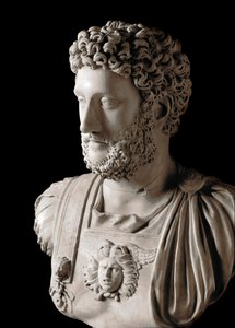 Römische Kunst: „Der römische Kaiser Commodus (161-192)“ Büste aus Marmor - Musei Capitolini Rom - Büste des Kaisers Commodus (161-192) - Marmorskulptur - Musei Capitolini, Rom, Italien von Roman