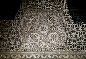 Römische Kunst: Detail der Bodenmosaiken aus der Villa Adriana (Villa Hadrians) in Tivoli. 118-134 n. Chr.