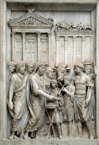 Römischer Kaiser Marcus Aurelius opfert vor dem Tempel des Jupiter, Rom, ca. 161-180 (Marmorrelief)